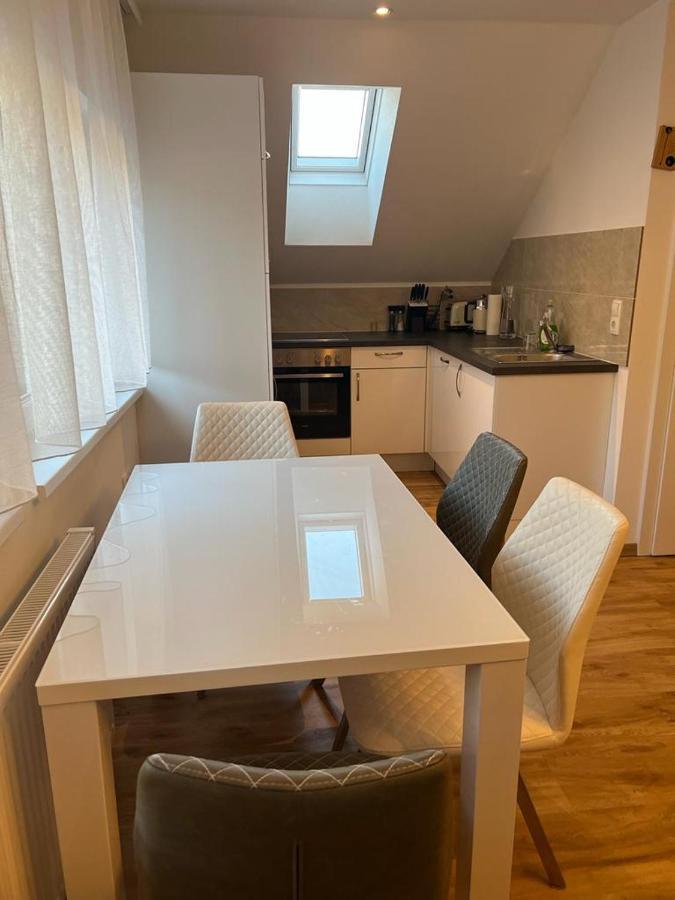 Alpina Apartment *